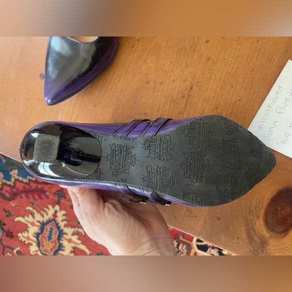 John Fluevog “Half Truths, Tina” 6.5 - Picture 13 of 16